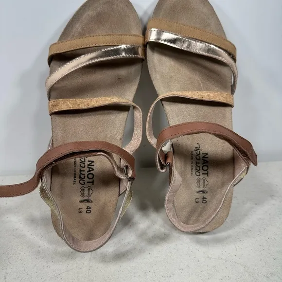 NAOT Hero Brown/Radiant Gold Leather Strappy Comfort Wedge Sandals Sz 9-40
