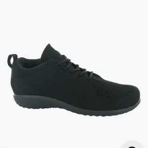 Naot Vegan Sneakers NWT Women's