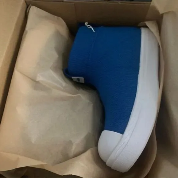 NATIVE Blue Jefferson Hydroknit Waterproof Rain Boots  - New C12