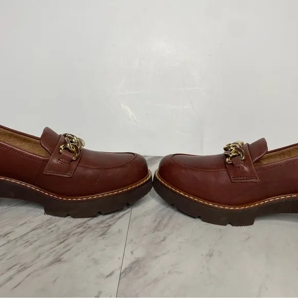 Naturalizer Desi Brown Leather Heeled Chain Detail Loafer 6M