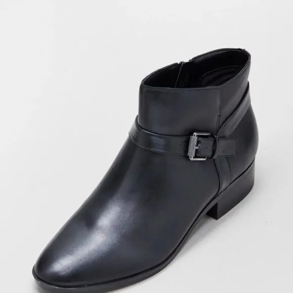 Naturalizer Ronan Ankle Boot (WIDE)