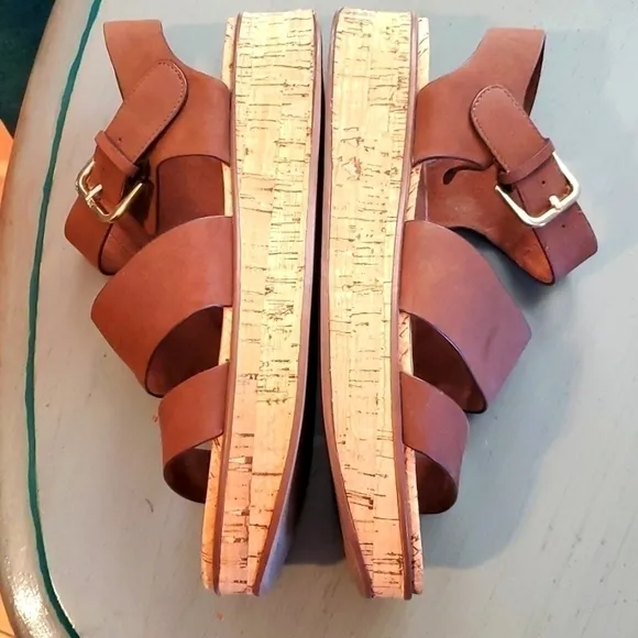 Naturalizer- Womens Brown leather Strappy Cork platform sandals Brooke Sz.9