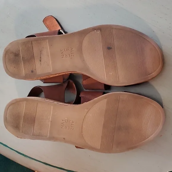 Naturalizer- Womens Brown leather Strappy Cork platform sandals Brooke Sz.9