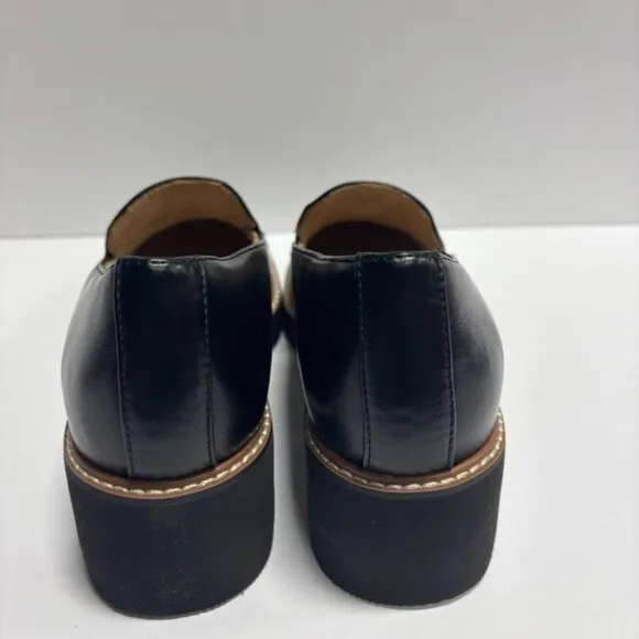 Naturalizer Women’s Cabaret, Black Slip-On Loafers, Size 8 M