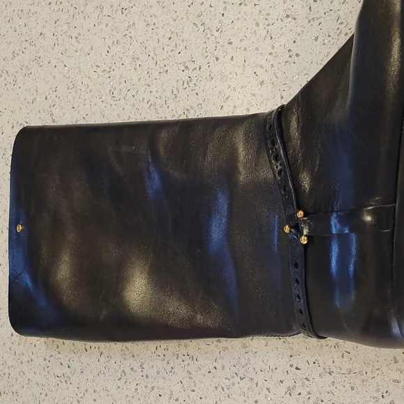 NEVER WORN ETIENNE AIGNER TALL EQUESTRIAN RIDING  LEATHER BOOTS.