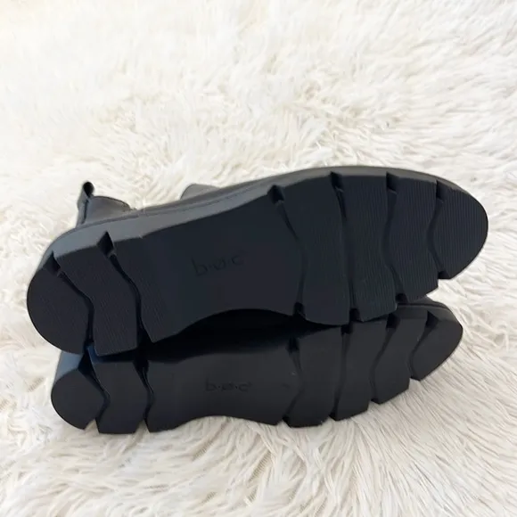 NEW $150 B.O.C. By Born Erin Black leather bootie women size 6.5
