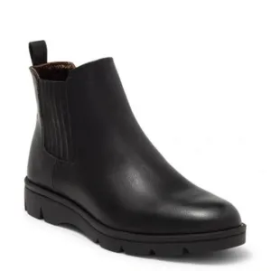NEW $150 B.O.C. By Born Erin Black leather bootie women size 6.5