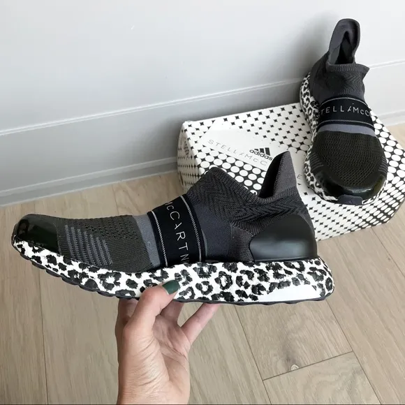 New Adidas by Stella McCartney UltraBOOST X 3D Sneakers in Black, New in Box