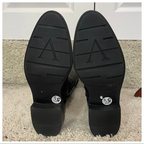 New Aquatalia black boots