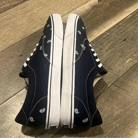 New authentic Polo Ralph Lauren designer canvas sneakers sz mens 15 display