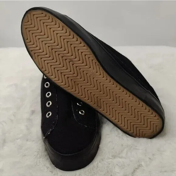 New Black French Connection sneakers sz 39/8.5