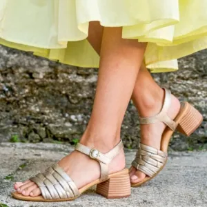 new BORN Shonie Leather Heeled Comfort Sandals   253