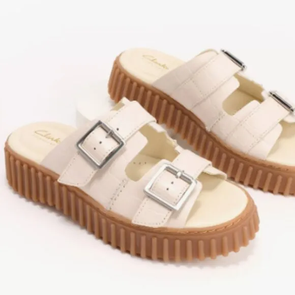 new CLARKS Leather Torhill Slide Comfort Sandals 252