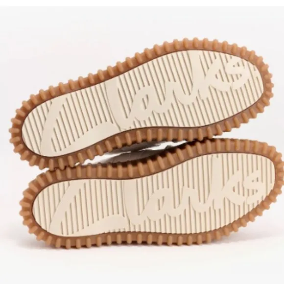 new CLARKS Leather Torhill Slide Comfort Sandals 252