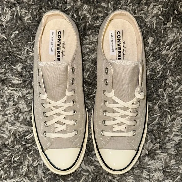 New CONVERSE Chuck Taylor 70 Low in Papyrus