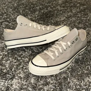 New CONVERSE Chuck Taylor 70 Low in Papyrus