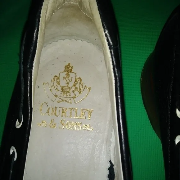New COURTLEY &amp; SON Men's size 8​ Italy​​​​​​​​​​​​​​​​​