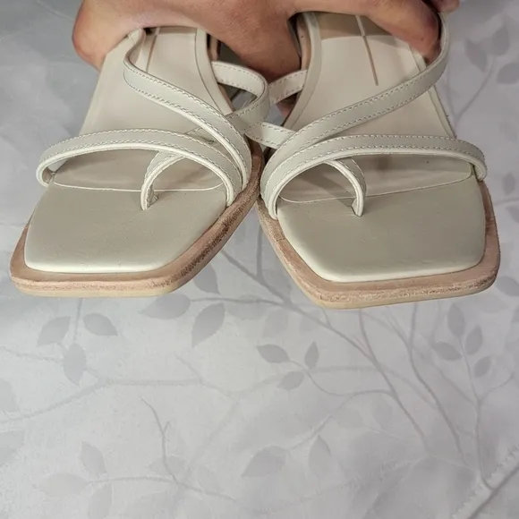 New Dolce Vita Gemini Ankle Strap Square Toe Summer Wedge Sandal Strappy Ivory