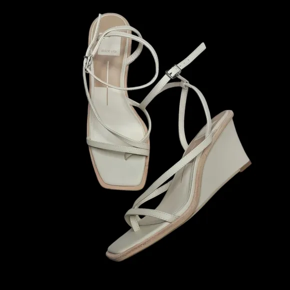 New Dolce Vita Gemini Ankle Strap Square Toe Summer Wedge Sandal Strappy Ivory