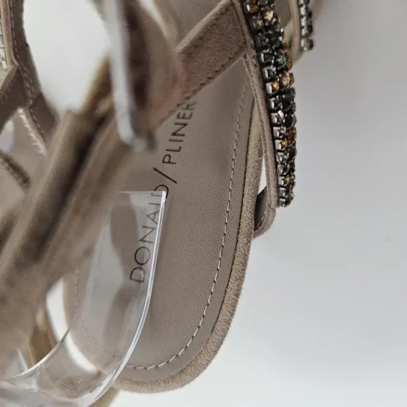 NEW Donald Pliner Winona Strappy Sandals 7.5 Crystals Stiletto Heels Nude Beige