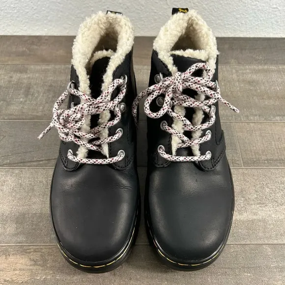 NEW Dr. Martens Bonny Faux Shearling Lined Casual Lace Up Boots