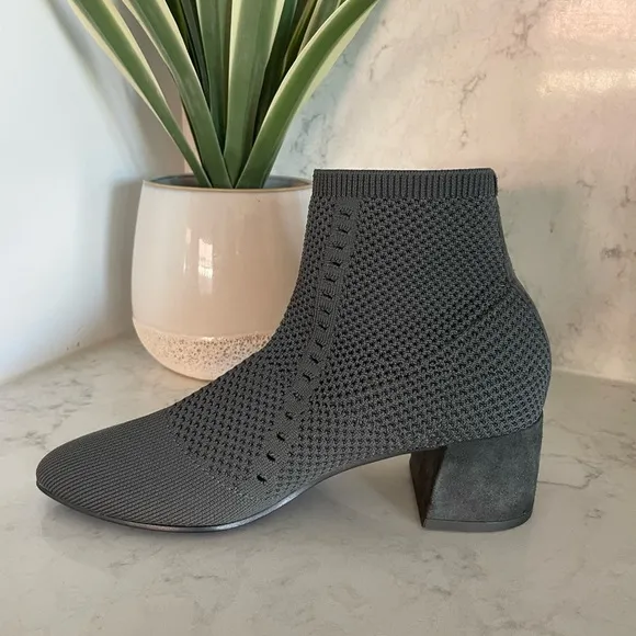 New!‎ Eileen Fisher Graphite Honey Womens Padded Toe Almond Toe Ankle Boots Sz 7