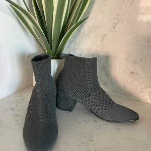 New!‎ Eileen Fisher Graphite Honey Womens Padded Toe Almond Toe Ankle Boots Sz 7