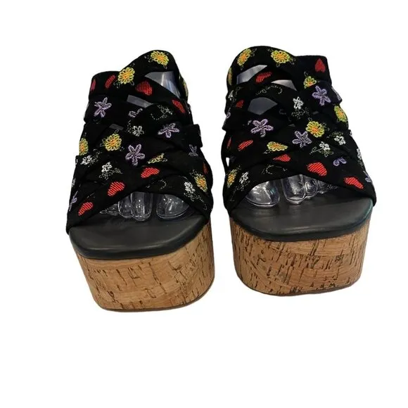 NEW Free People 1970s Style Black Lisbon Embroidered Cork Platform Mules Sandals