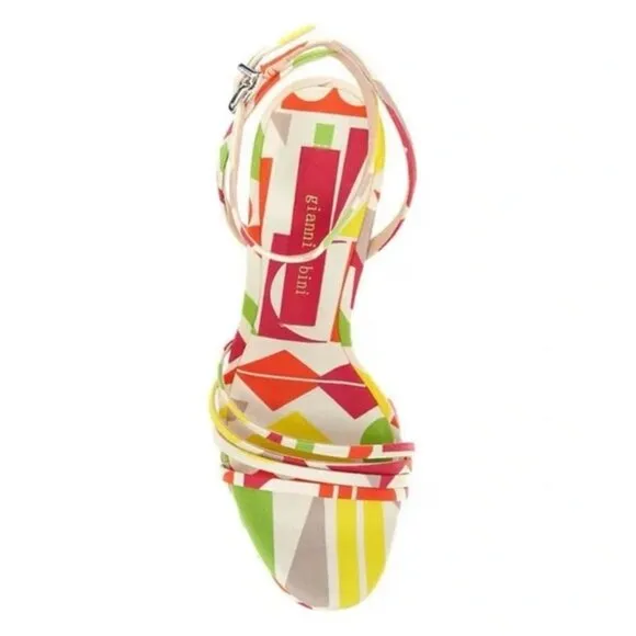 NEW Gianni Bini Parrish Geo Print Strappy Platform Sandals