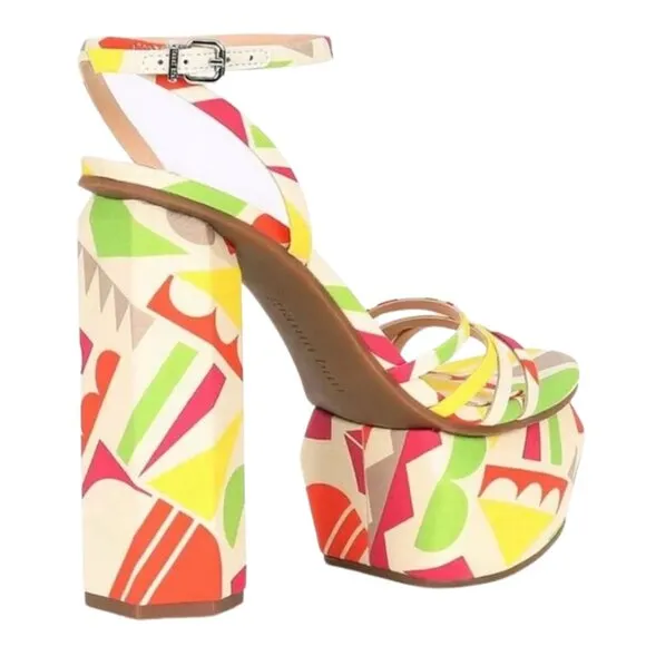 NEW Gianni Bini Parrish Geo Print Strappy Platform Sandals