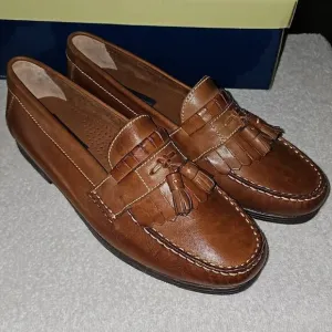 New in Box Giorgio Brutini Leather Loafer Tassels Buckskin Brown Size Mens 10