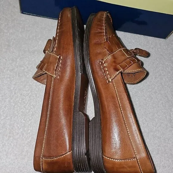 New in Box Giorgio Brutini Leather Loafer Tassels Buckskin Brown Size Mens 10