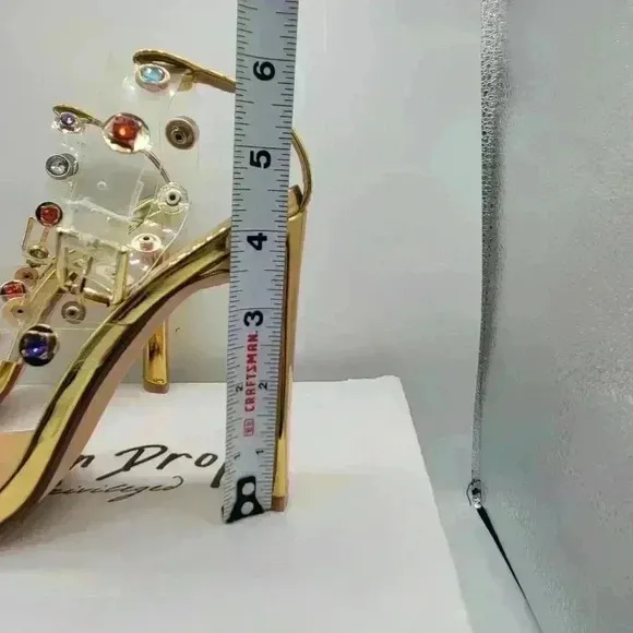 NEW IN BOX Lemon Drop by Privilege Strappy Gold Sandals 6.5 High Heel W/Stones