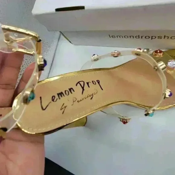 NEW IN BOX Lemon Drop by Privilege Strappy Gold Sandals 6.5 High Heel W/Stones