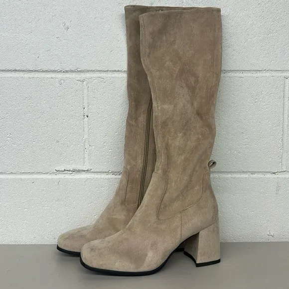 New Jeffrey Campbell sz8 cream tan nude high boots soft hot lava heeled stretch