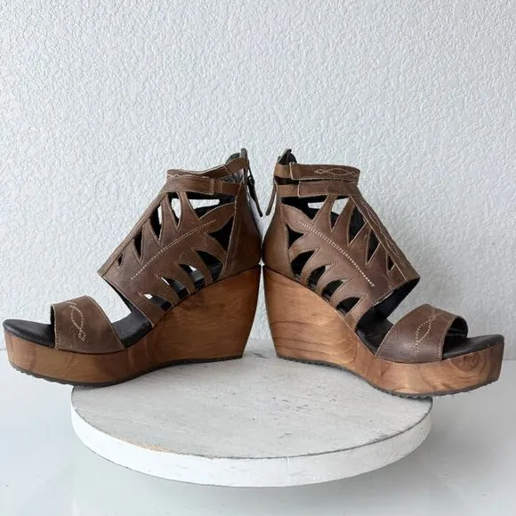NEW Lane Boots BECCA Womens Brown Wedges Size 10 Western Sandals Cowgirl Leather