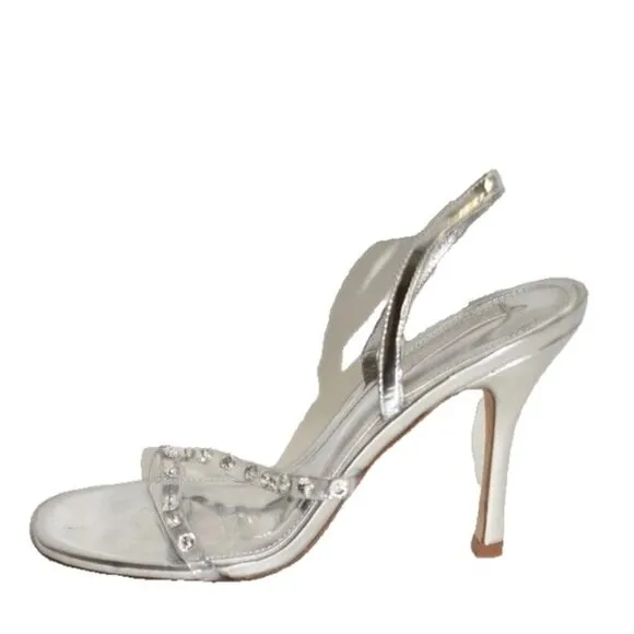 New! Larroude Annie Sandals Sz 7.5 Silver Leather with Swarovski crystals DD479