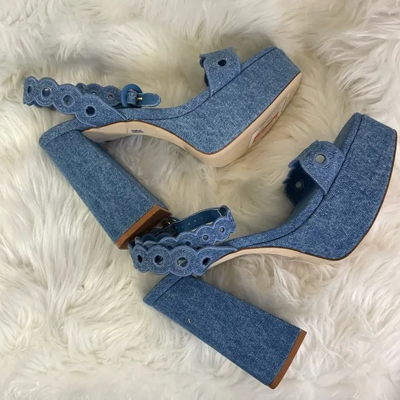 NEW Larroude Dolly Broderie Blue Stoned Denim Platform Sandals Size 9