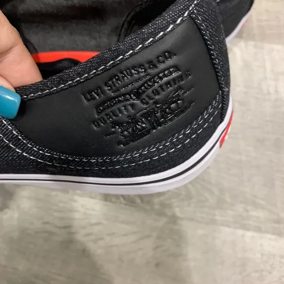 New Levi’s Men’s Sneakers