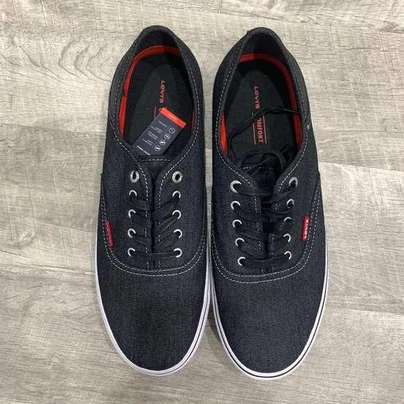 New Levi’s Men’s Sneakers