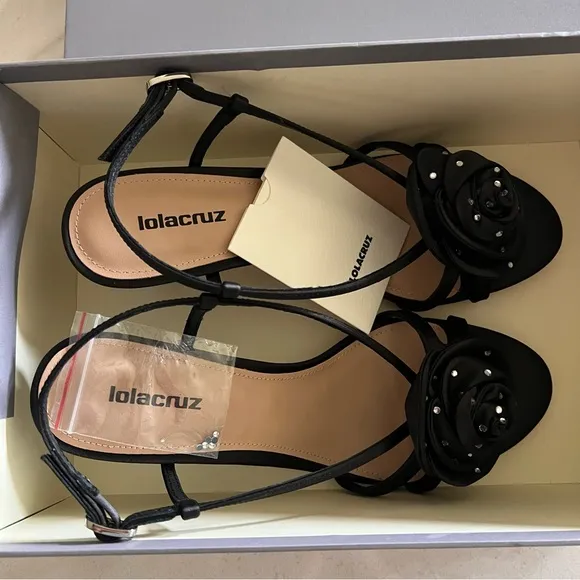New Lola Cruz sandals with satin flower - Size 38 (EUR)