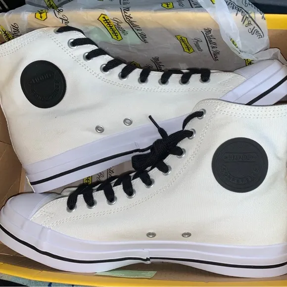 NEW Mitchell &amp; Ness Hood Conference 55 Hc Sneakers