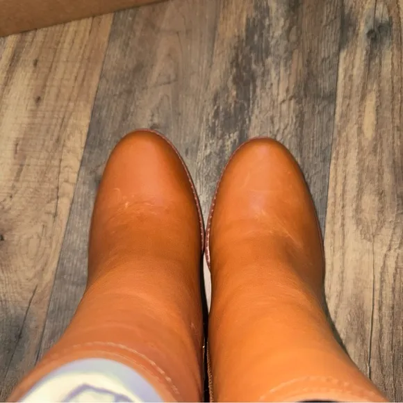 NEW Naturalizer Boots