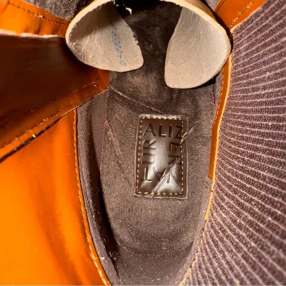 NEW Naturalizer Boots