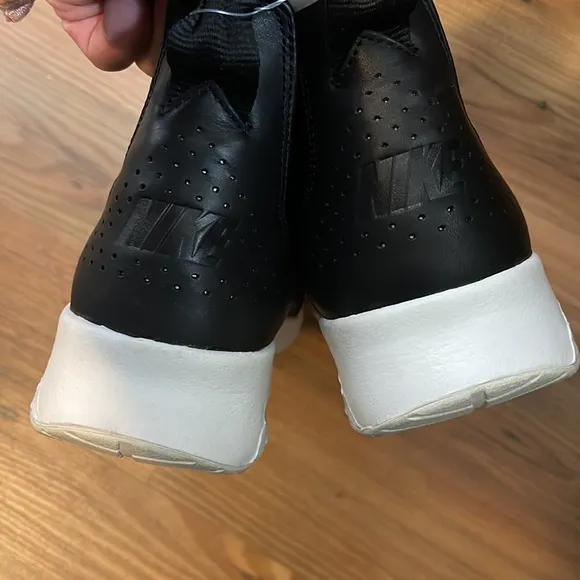 New Nike Air Max Thea Mid casual shoes boots Free Gift 🎁