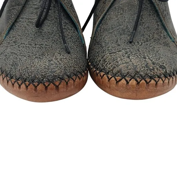 NEW Pskaufman Twisted Classics Womens 7 Black Gray Leather Moccasin Chukka Boots