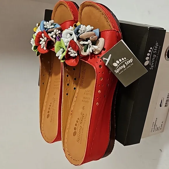 New Red Spring Step Flowerchild open back sandals