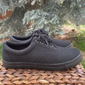 NEW Skechers Black Canvas Lace-up Low Top Slip Resistant Work Service Sneakers