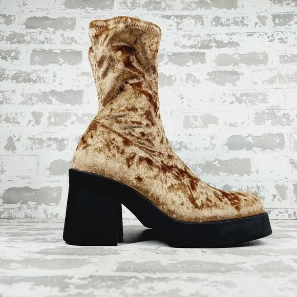 New Steve Madden Klayton Brown Crushed Velvet  Stretch Ankle Ankle Boots W365