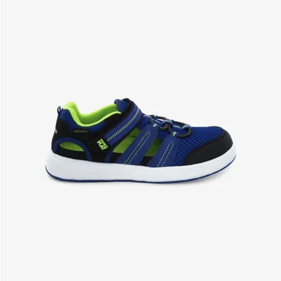 NEW Stride Rite Sizes 5-10 Toddler Boys Seaton Sneaker Sandal Machine Washable